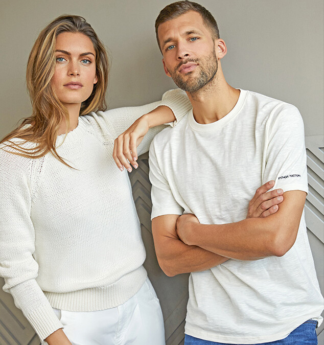 Une boutique de vêtements pour homme et dame